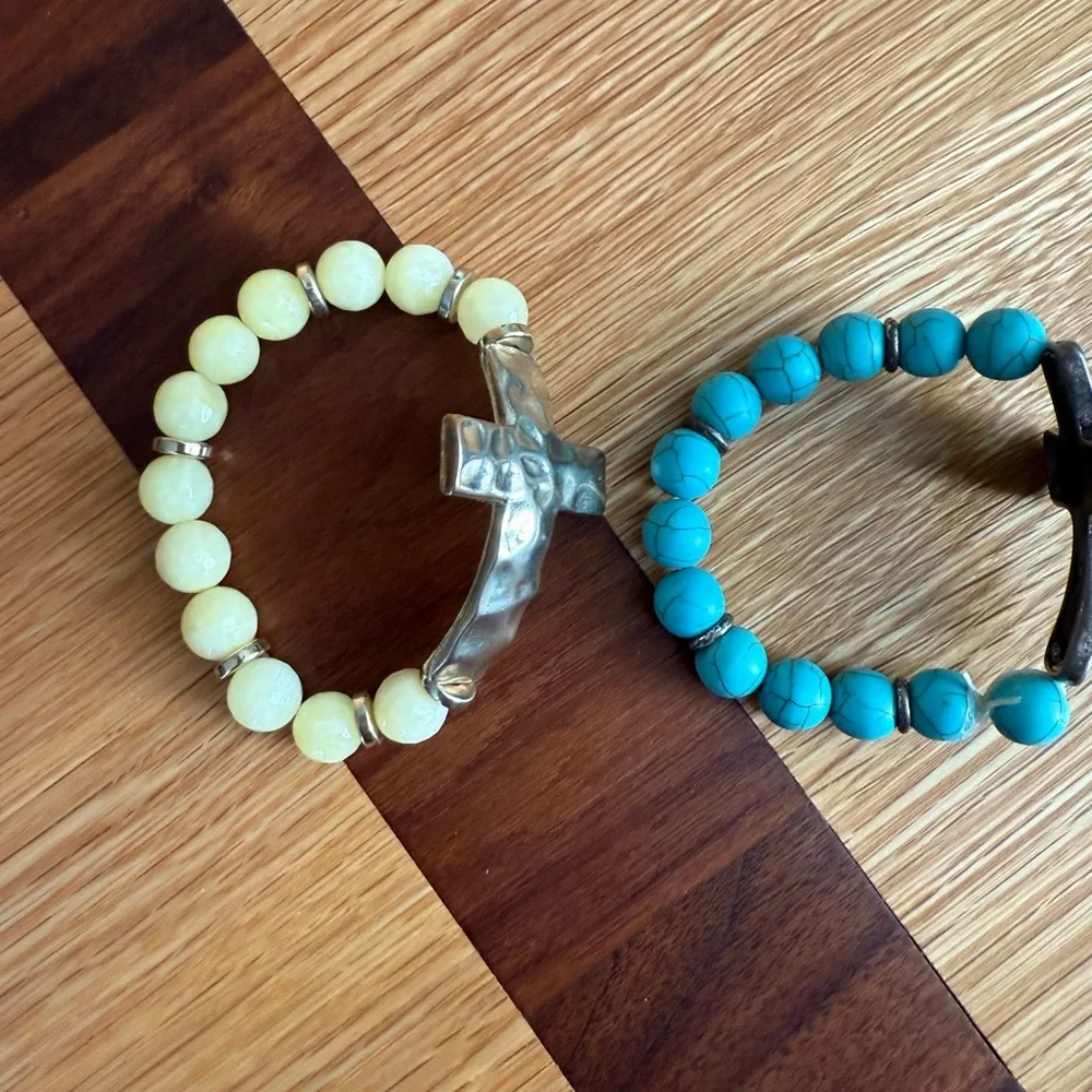Cross bracelets - Picture 3 of 3